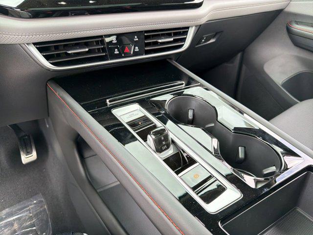 2026 Volkswagen Atlas Peak Edition