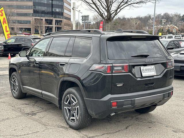 2026 Jeep Cherokee Laredo 4x4