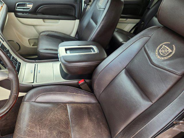 2014 Cadillac Escalade Platinum