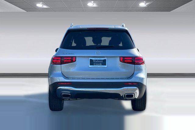 2026 Mercedes-Benz GLB 250