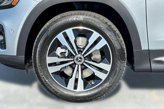 2026 Mercedes-Benz GLB 250