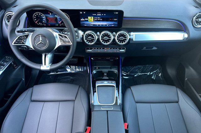 2026 Mercedes-Benz GLB 250