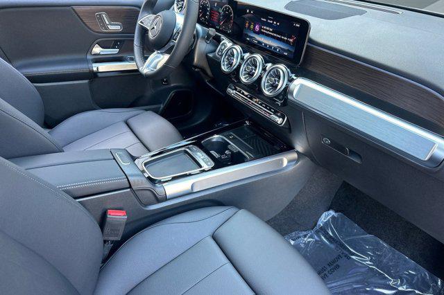 2026 Mercedes-Benz GLB 250