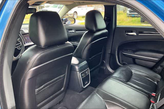 2023 Chrysler 300 Touring L