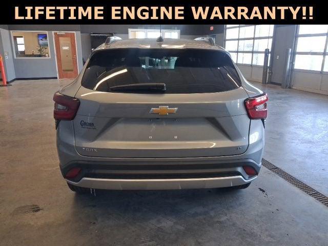 2025 Chevrolet Trax FWD LT