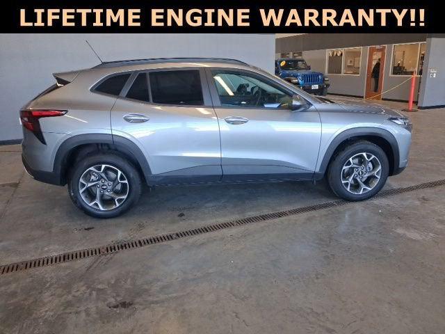 2025 Chevrolet Trax FWD LT