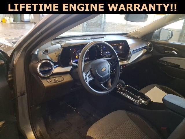 2025 Chevrolet Trax FWD LT