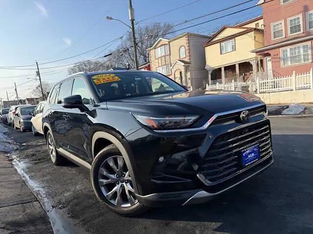 2024 Toyota Grand Highlander Limited for sale in Elizabeth, NJ