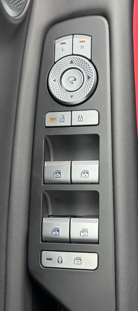 2025 Genesis GV80 3.5T V6 AWD