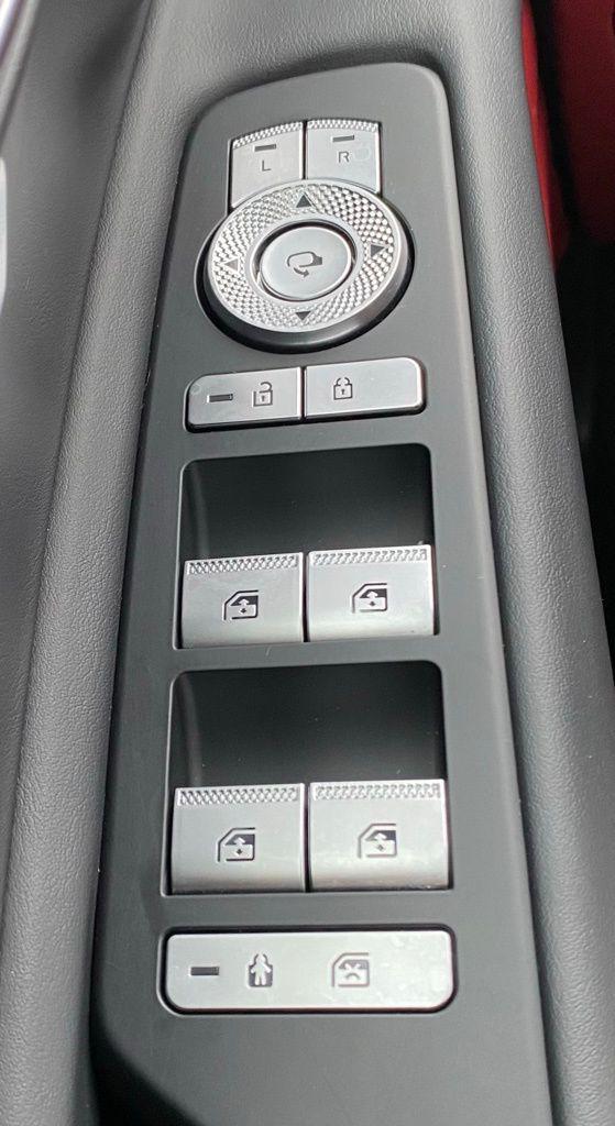 2025 Genesis GV80 3.5T e-SC