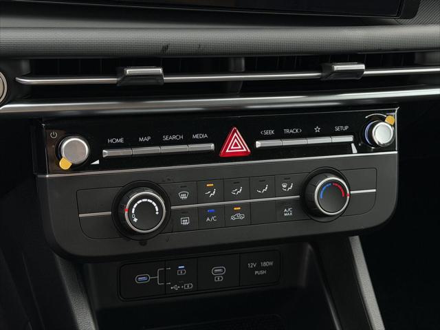 2026 Hyundai Santa Cruz SE