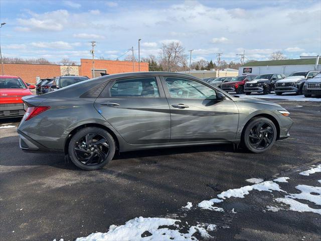 2026 Hyundai Elantra Hybrid SEL Sport