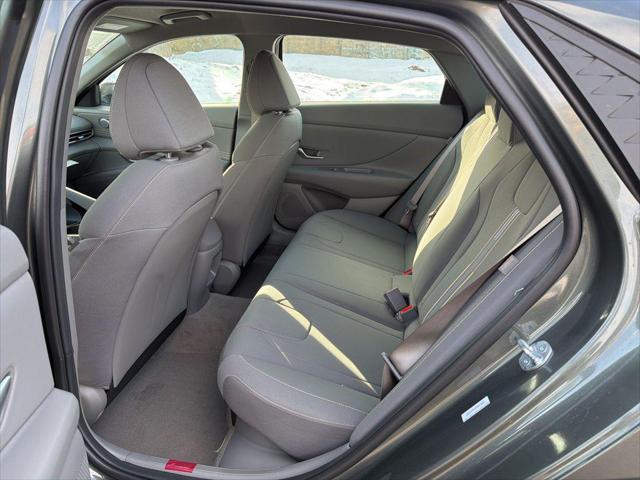 2026 Hyundai Elantra Hybrid SEL Sport