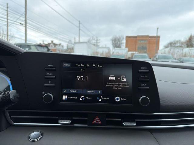 2026 Hyundai Elantra SEL Sport