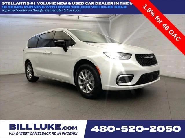 2026 Chrysler Pacifica PACIFICA SELECT