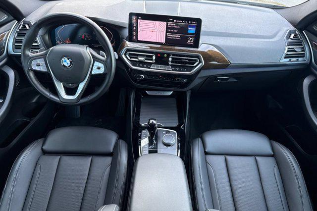 2023 BMW X4 xDrive30i