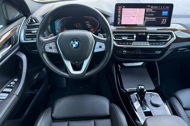 2023 BMW X4 xDrive30i