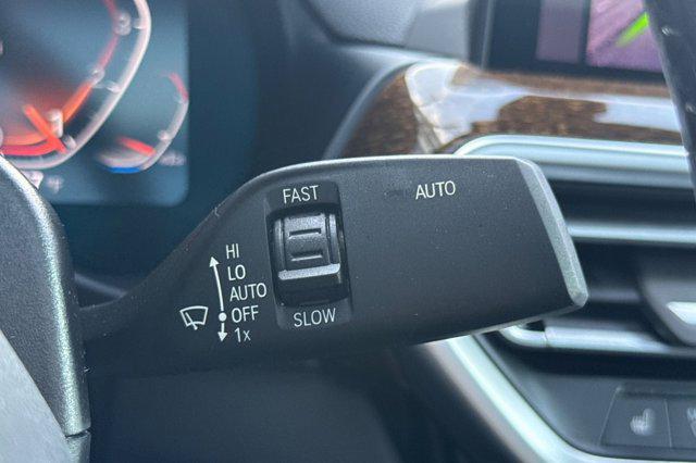 2023 BMW X4 xDrive30i