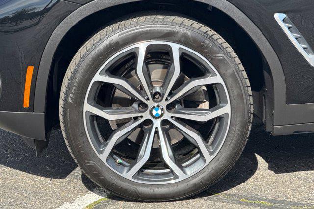 2023 BMW X4 xDrive30i