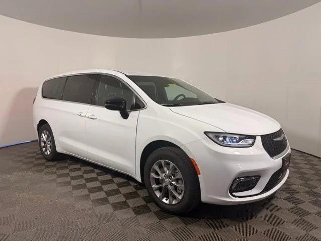 2026 Chrysler Pacifica PACIFICA SELECT AWD 2026 Chrysler Pacifica PACIFICA SELECT AWD