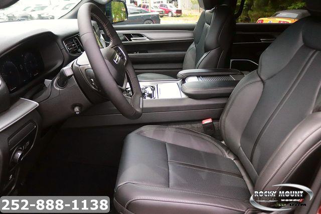 2026 Jeep Grand Wagoneer 4x2