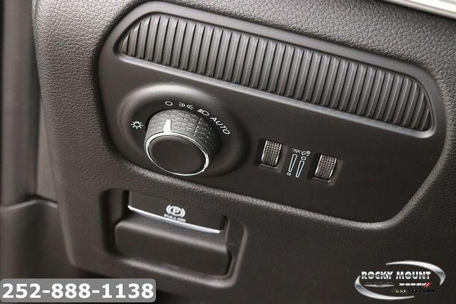 2026 Jeep Grand Wagoneer 4x2
