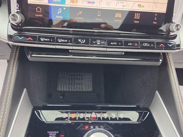 2026 Jeep Grand Wagoneer 4x4