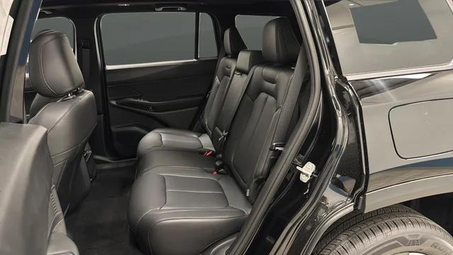 2026 Jeep Cherokee Limited 4x4
