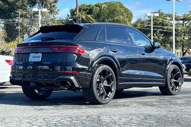 2026 Audi RS Q8 performance quattro tiptronic