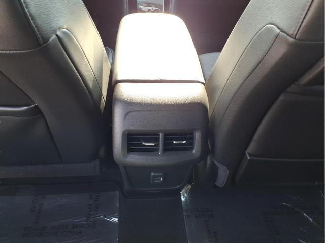 2024 GMC Terrain AWD SLT