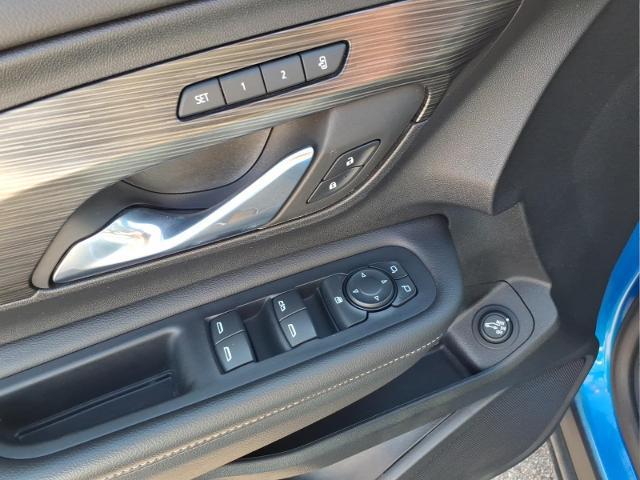 2024 GMC Terrain AWD SLT