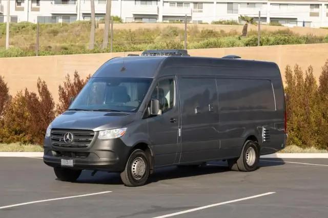 2021 Mercedes-Benz Sprinter 4500 High Roof V6 for sale in Costa Mesa, CA