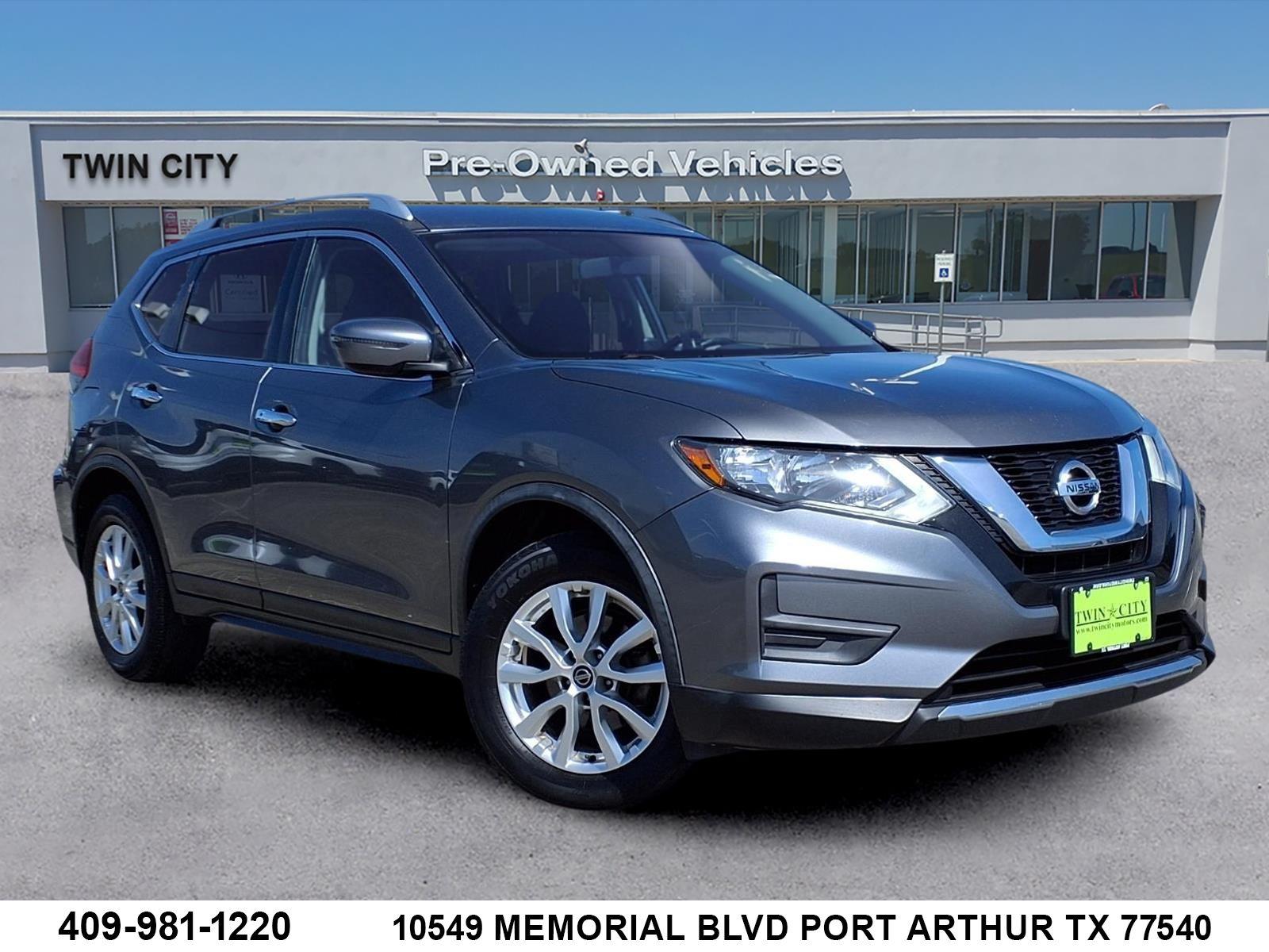 2017 Nissan Rogue SV