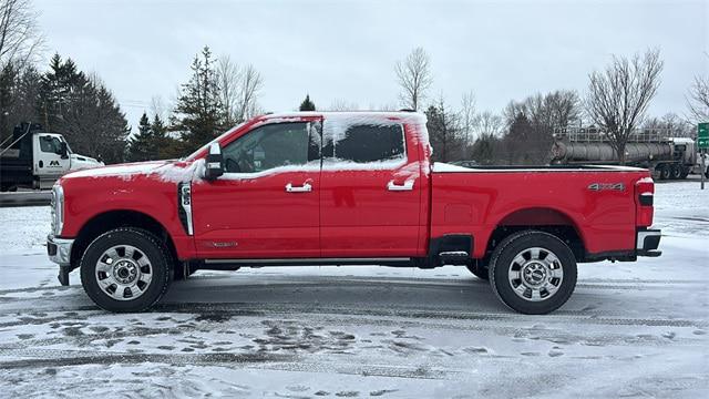 2025 Ford F-350 LARIAT