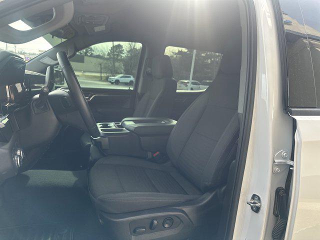 2024 GMC Sierra 1500 4WD Crew Cab Short Box Elevation with 3SB