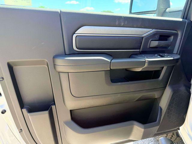 2026 Ram 3500 Tradesman Regular Cab 4x4 8 Box