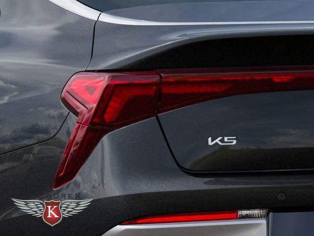 2026 Kia K5 LXS FWD