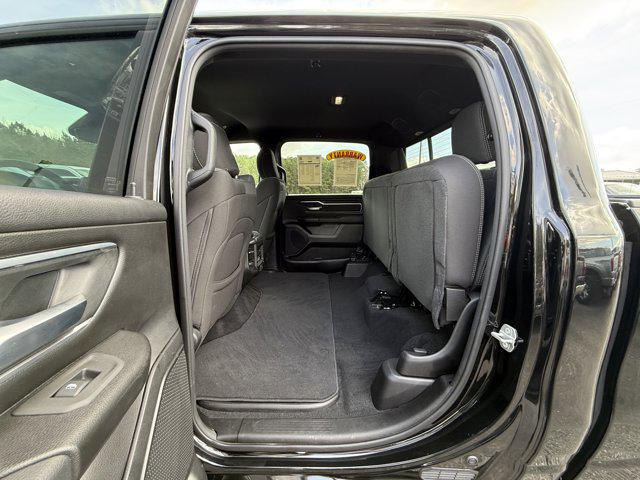 2025 Ram 1500 Big Horn Crew Cab 4x4 5'7" Box