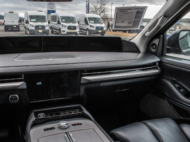 2025 Lincoln Navigator Reserve L