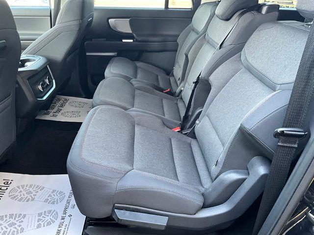 2025 Ford Expedition Active MAX