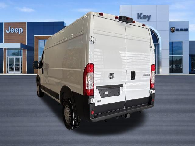 2026 Ram ProMaster Cargo Van Tradesman High Roof 136 WB w/Pass Seat