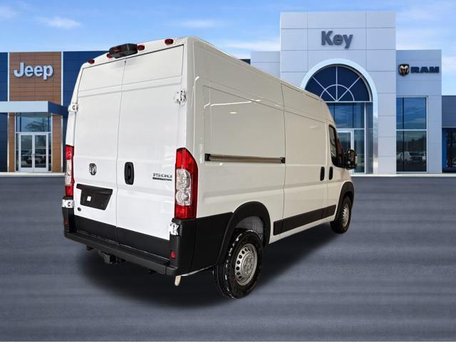 2026 Ram ProMaster Cargo Van Tradesman High Roof 136 WB w/Pass Seat