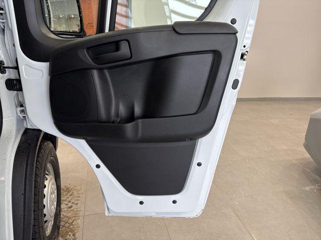 2026 Ram ProMaster Cargo Van Tradesman High Roof 136 WB w/Pass Seat