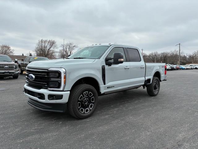 2025 Ford F-250 Platinum for sale in Pontiac, IL