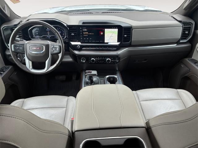 2023 GMC Sierra 1500 4WD Crew Cab Short Box SLT
