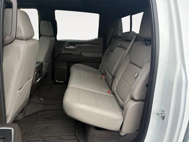 2023 GMC Sierra 1500 4WD Crew Cab Short Box SLT