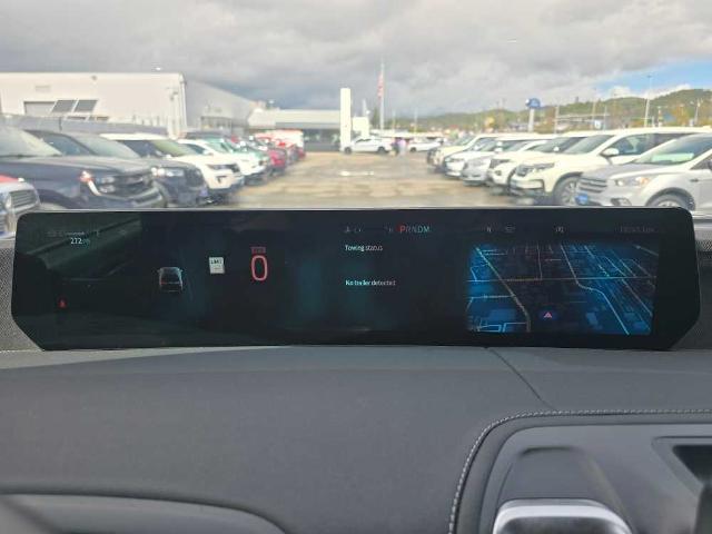 2025 Ford Expedition Platinum MAX