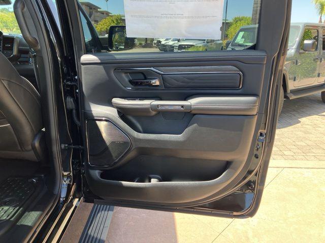 2026 Ram 1500 Limited Crew Cab 4x4 5'7" Box