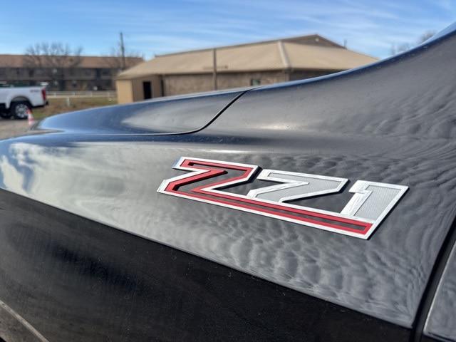 2025 Chevrolet Suburban 4WD Z71