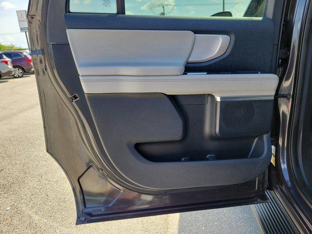 2025 Ford Expedition Active MAX
